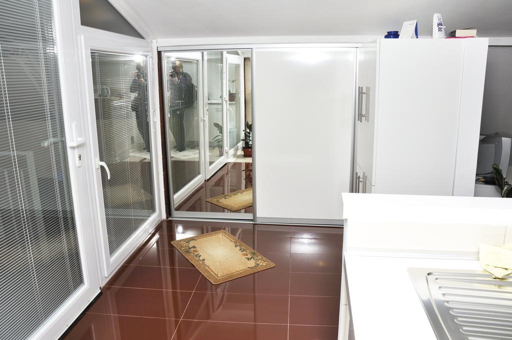 Apartment Studio Grcic Saraybosna Oda fotoğraf